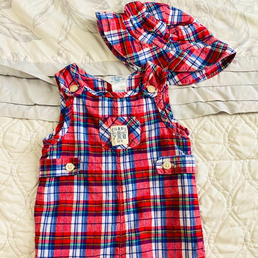 Newborn clothes